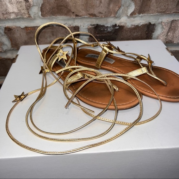 Gold Flats with Stars, Wrap-around Straps - Picture 7 of 9